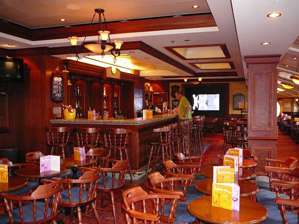 美式風格酒吧裝修設(shè)計
