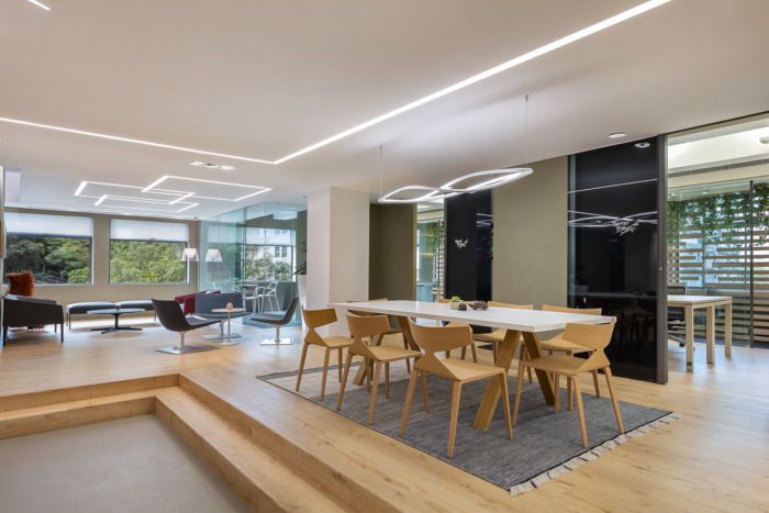 合肥現(xiàn)代簡(jiǎn)約辦公室設(shè)計(jì)布局效果圖