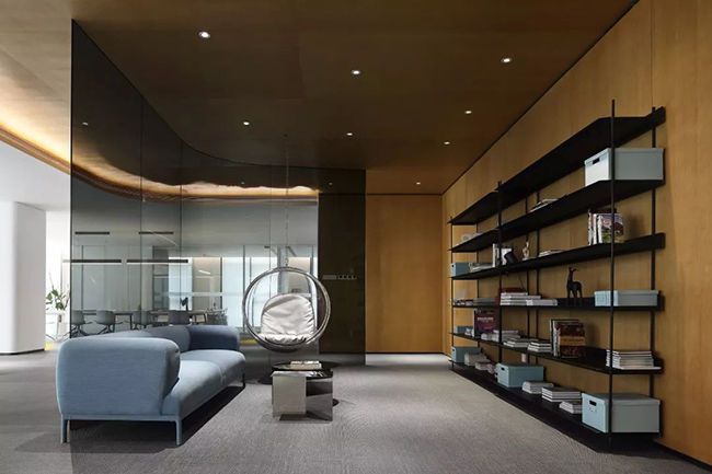 1200㎡ 簡(jiǎn)約風(fēng)格創(chuàng)客辦公空間設(shè)計(jì)裝修實(shí)景圖