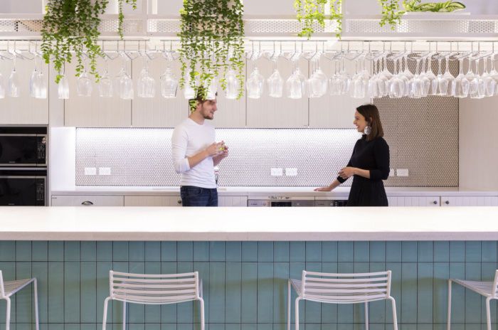 互聯(lián)網(wǎng)公司辦公室裝修設(shè)計成什么樣才夠時尚？