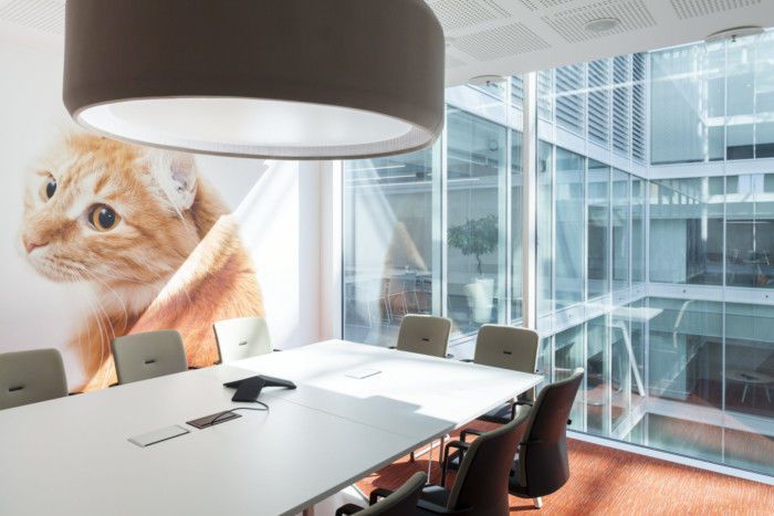 互聯(lián)網(wǎng)公司寫(xiě)字樓辦公室裝修怎樣才有創(chuàng)意？