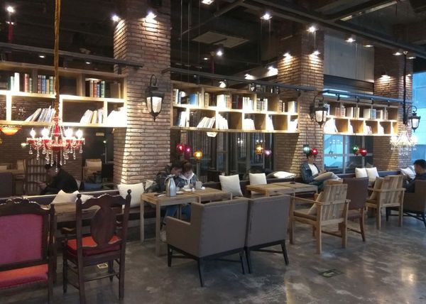 合肥咖啡店裝修找裝修公司好?還是找施工隊(duì)好?