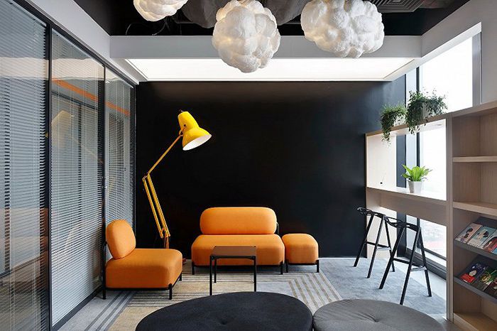 500平方的動(dòng)漫公司辦公室裝修有什么好的設(shè)計(jì)方案？