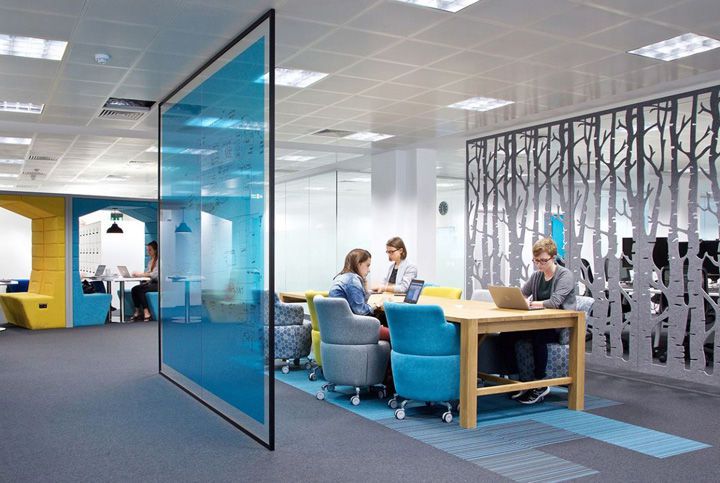 500平辦公室格局如何設計,色彩怎么搭配?