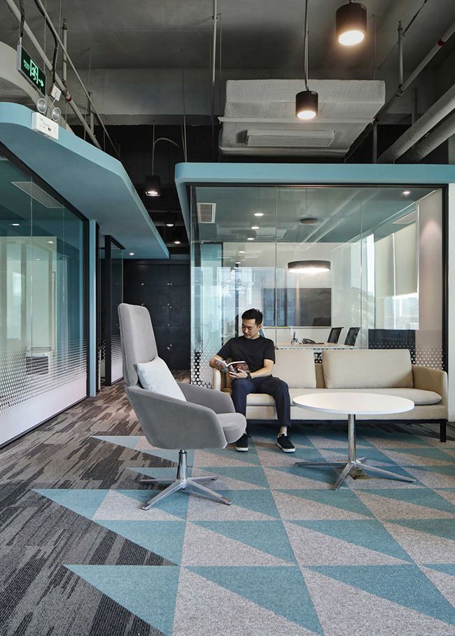 400平米現(xiàn)代人力資源公司辦公室設(shè)計裝修效果圖