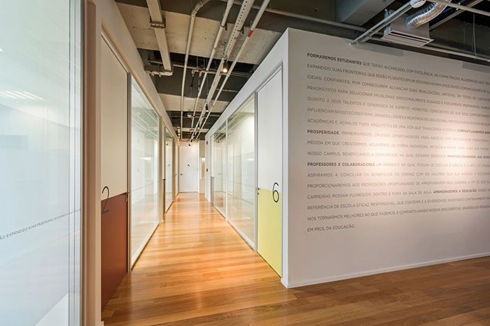 教育辦公室裝修設(shè)計(jì)案例效果圖