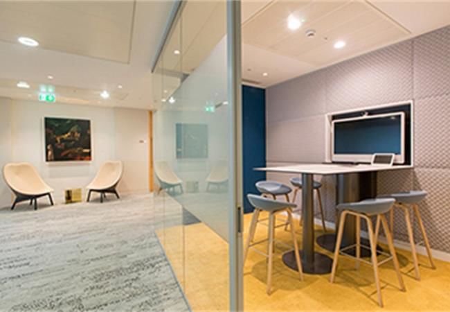 合肥300平保險(xiǎn)公司辦公室裝修提高人性化設(shè)計(jì)的方法有哪些？