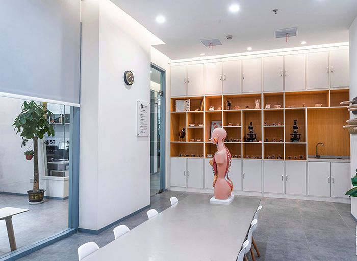 教育培訓機構裝修_培訓學校辦公室設計_培訓輔導中心班效果圖