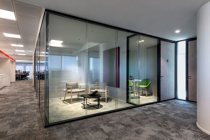 工廠辦公室裝修哪家好？合肥辦公室裝修經(jīng)驗(yàn)的公司