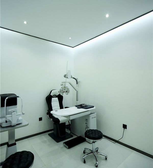 眼鏡店驗光室裝修設(shè)計效果圖