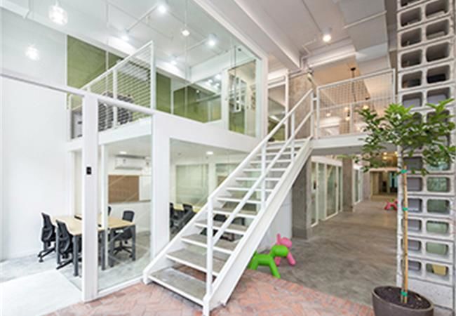 廠房墻面裝修裝飾材料使用