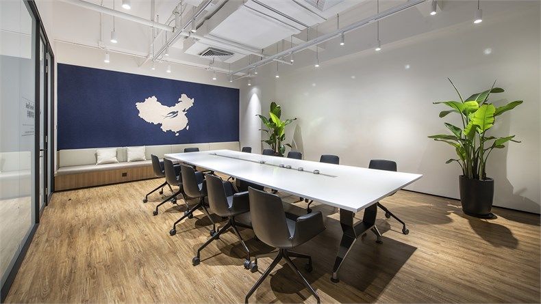 如何把辦公室裝修設(shè)計的美觀,大氣又有現(xiàn)代感