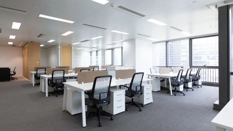 獨(dú)具一格的金融辦公室裝修設(shè)計(jì)