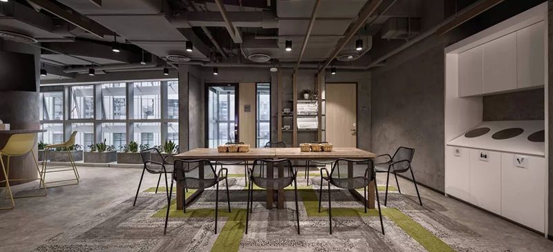 低預(yù)算工業(yè)風(fēng)辦公室裝修效果圖