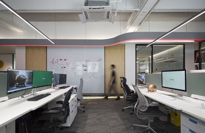 網(wǎng)絡(luò)科技辦公室裝修