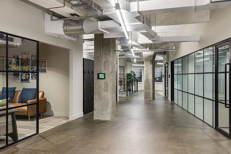 工業(yè)風(fēng)辦公室設(shè)計(jì)裝修