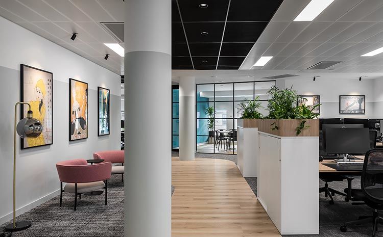 合肥辦公室設(shè)計(jì)公司|充滿活力氣息的1200平辦公室設(shè)計(jì)案例