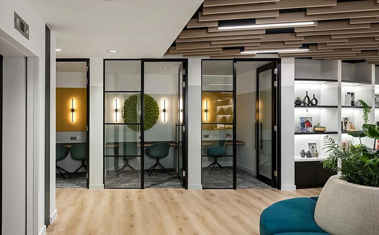 合肥辦公室設(shè)計(jì)公司|充滿活力氣息的1200平辦公室設(shè)計(jì)案例